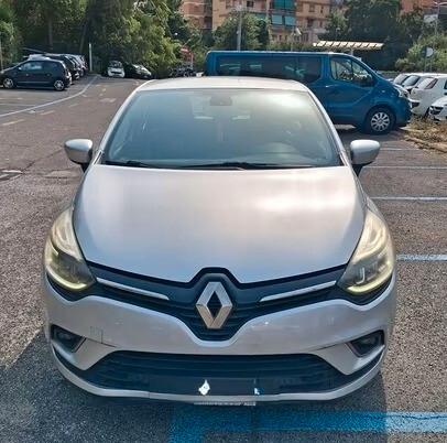 RENAULT CLIO 1,5 DCI-KM 38000!!!!-4 REVISIONI-UNICO PROPRIE