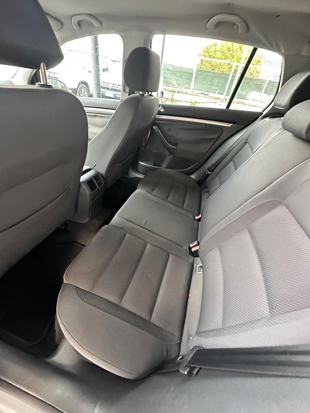 Volkswagen Golf 1.9 TDI 5p. Sportline Ltd.Edition