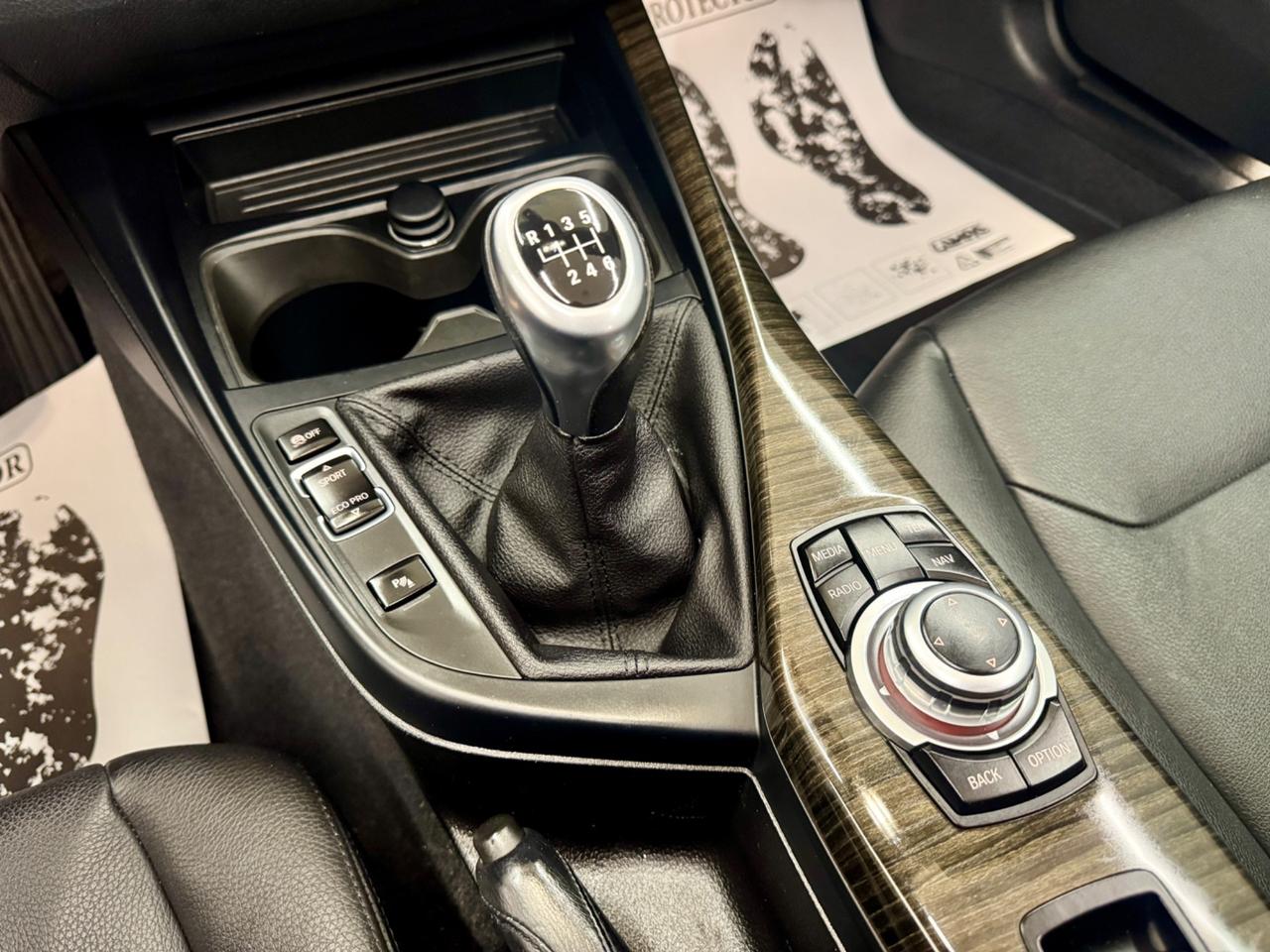 Bmw 220 220i Cabrio LUXURY SPORT