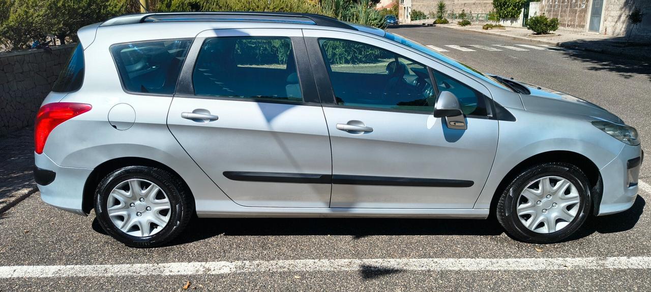 Peugeot 308 1.6 8V HDi 93CV SW Premium