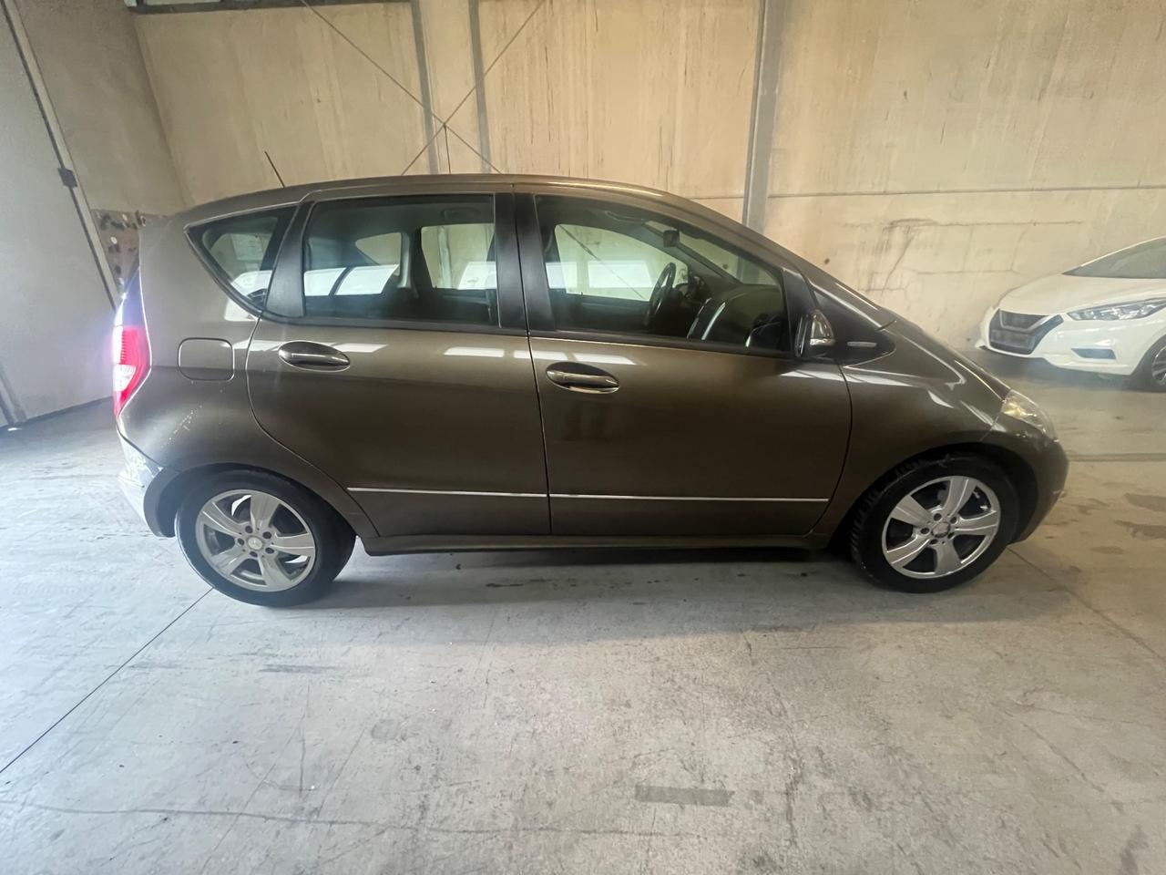 Mercedes-benz A 180 A 180 CDI Premium