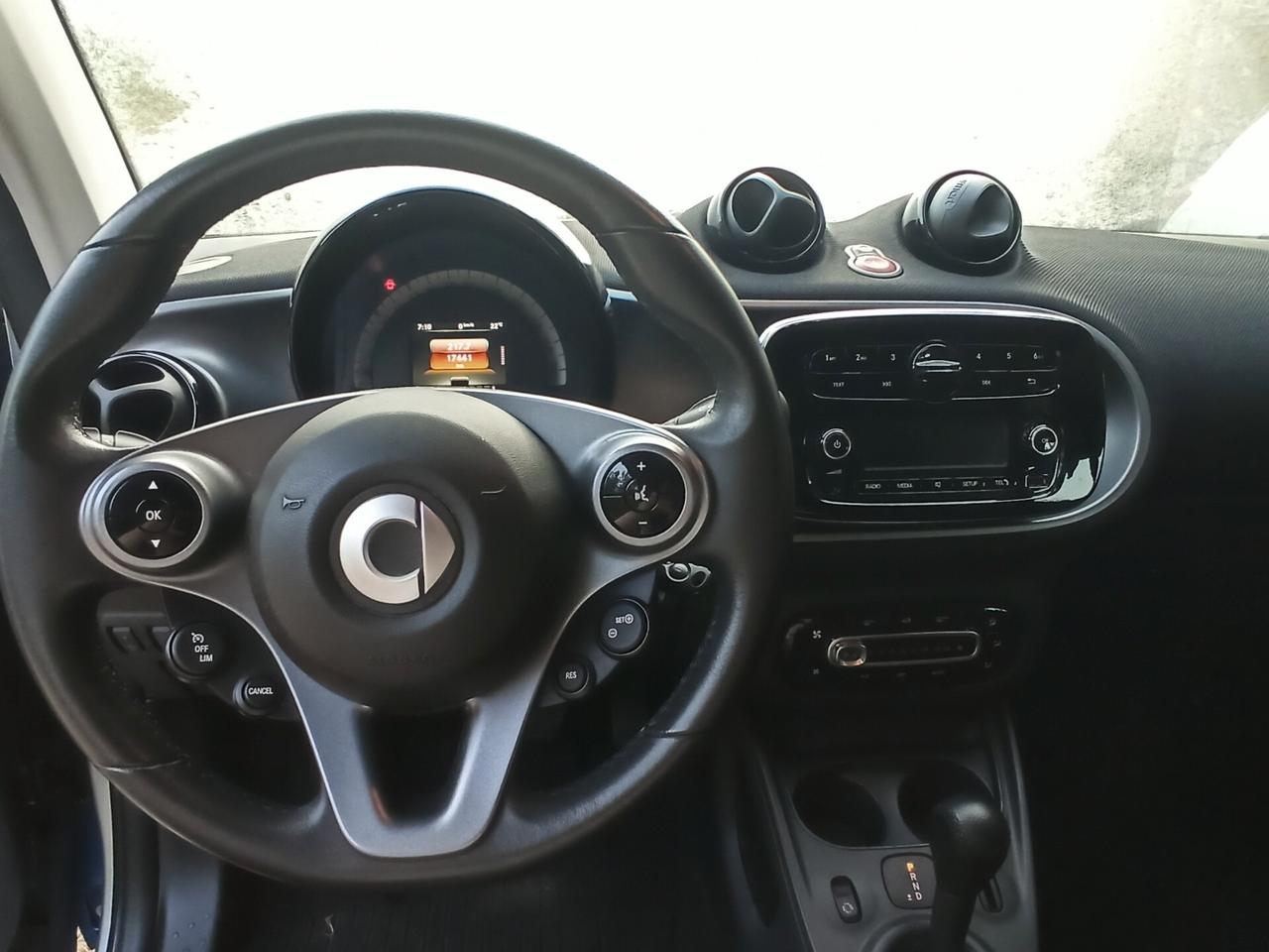 SMART FORTWO PASSION ANNO 2015 CAMBIO AUTOMATICO