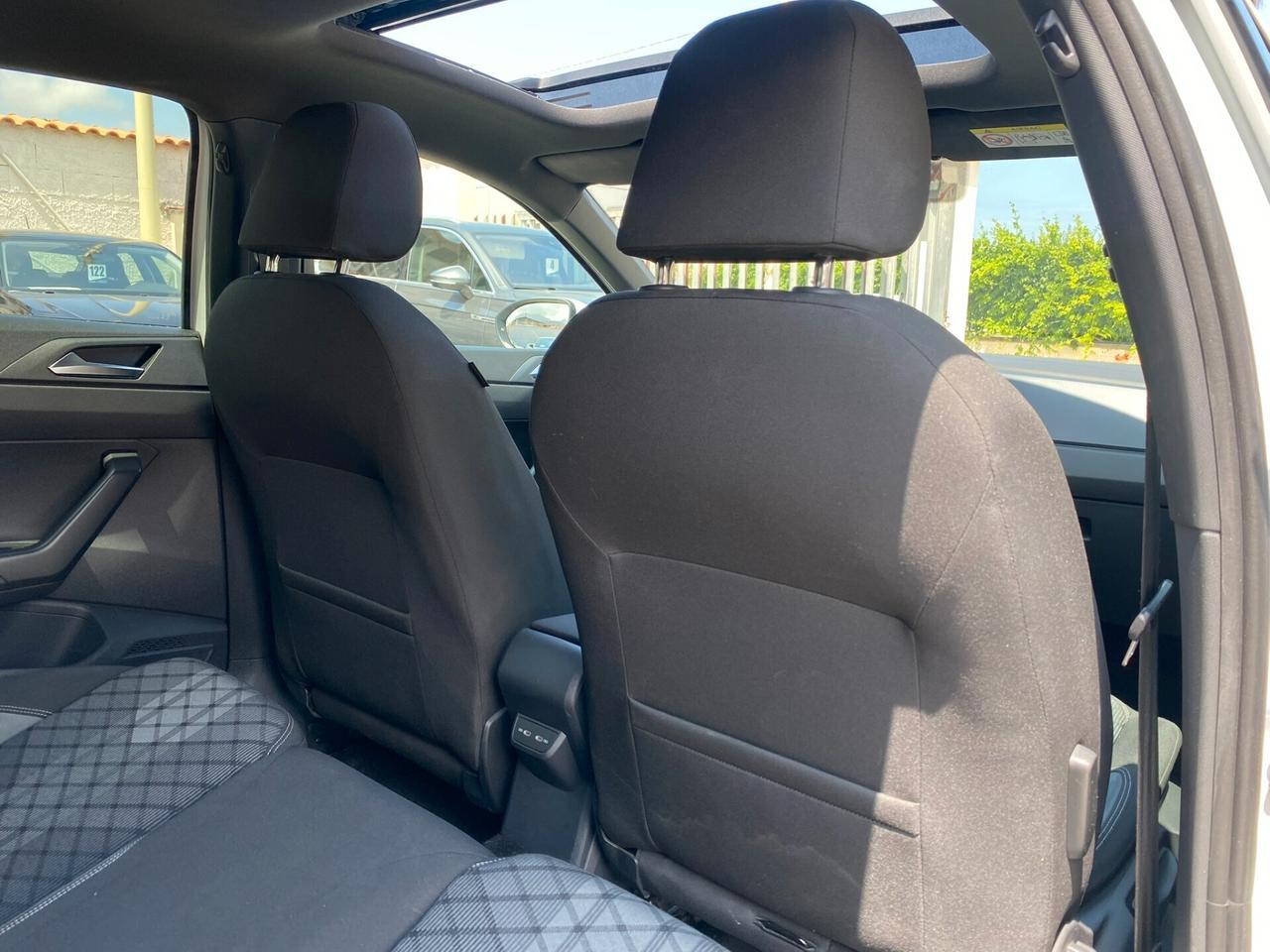 Volkswagen Taigo R-Line 1.0 TSI 110CV DSG