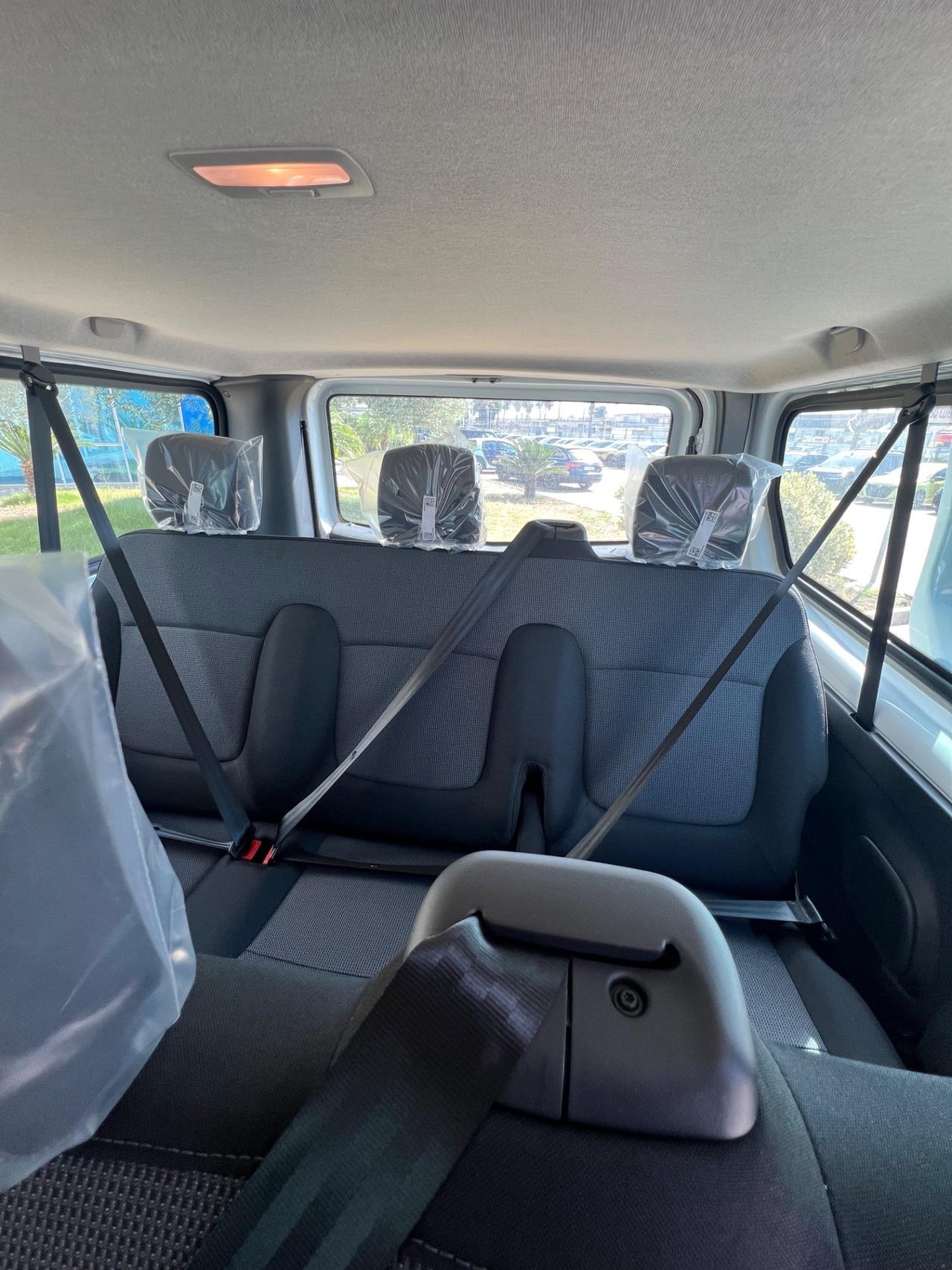 Nissan Primastar 2.0 dCi 150CV Aut PL-TN Bus N-Connecta - possibilità noleggio no scoring