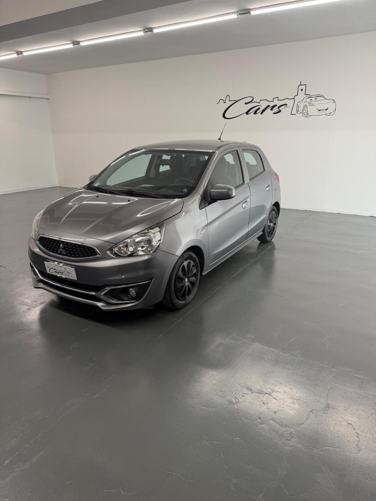 Mitsubishi Space Star 1.0 Invite