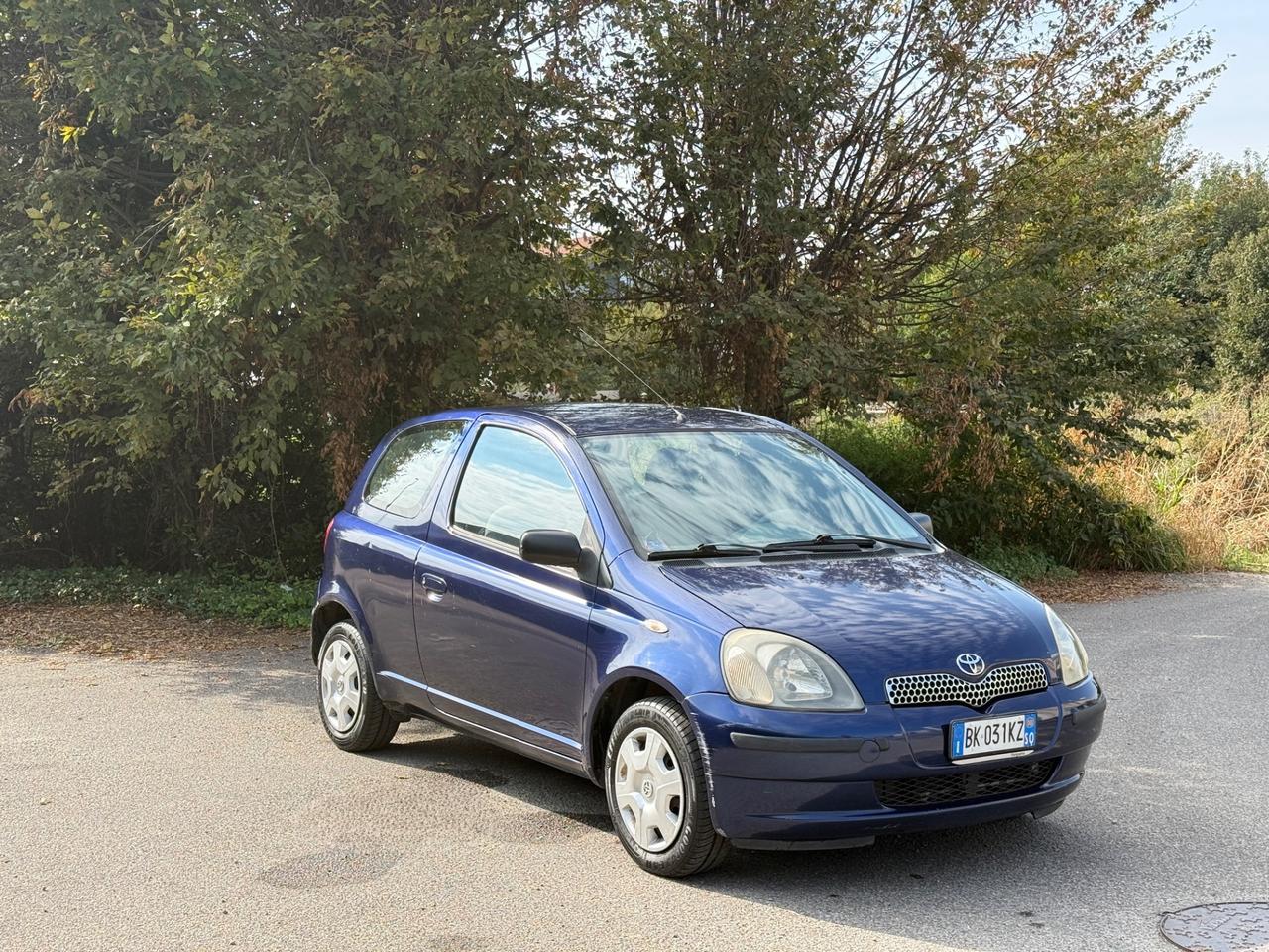 Toyota Yaris 1.0i 16V cat 3 porte