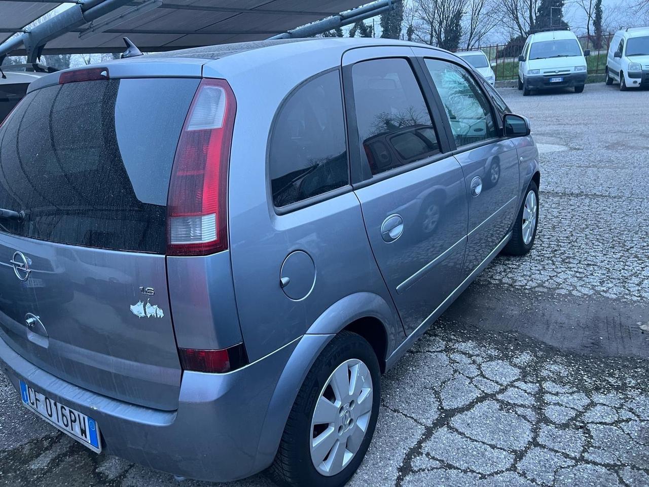 Opel Meriva 1.6 16V Cosmo GPL