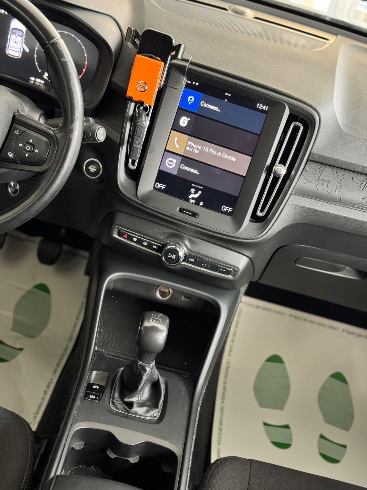 Volvo XC40 T3 Momentum Virtual Led Cruise