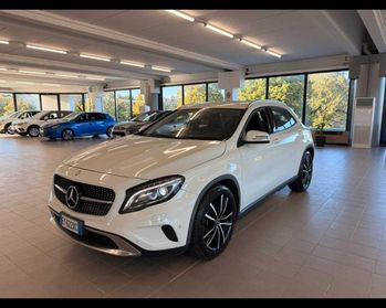 MERCEDES-BENZ GLA 180 CDI Automatic Sport