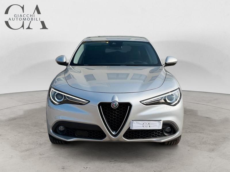 Alfa Romeo Stelvio 2.2 t Business rwd 160cv auto