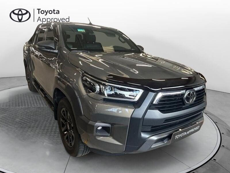 Toyota Hilux Hilux 2.8 D A/T 4WD 4 porte Double Cab Invincible
