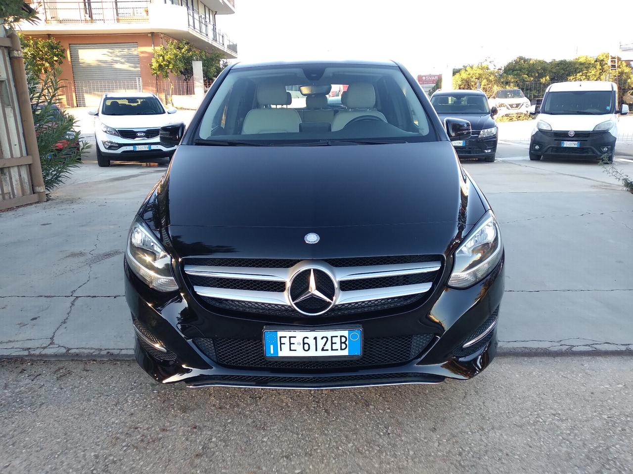 Mercedes-benz B 180 d Automatic Sport