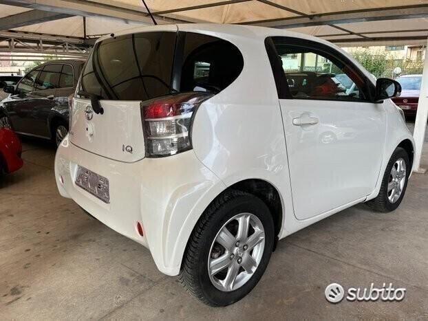 Toyota IQ 1.0 Benzina Sol NEOPATENTATI