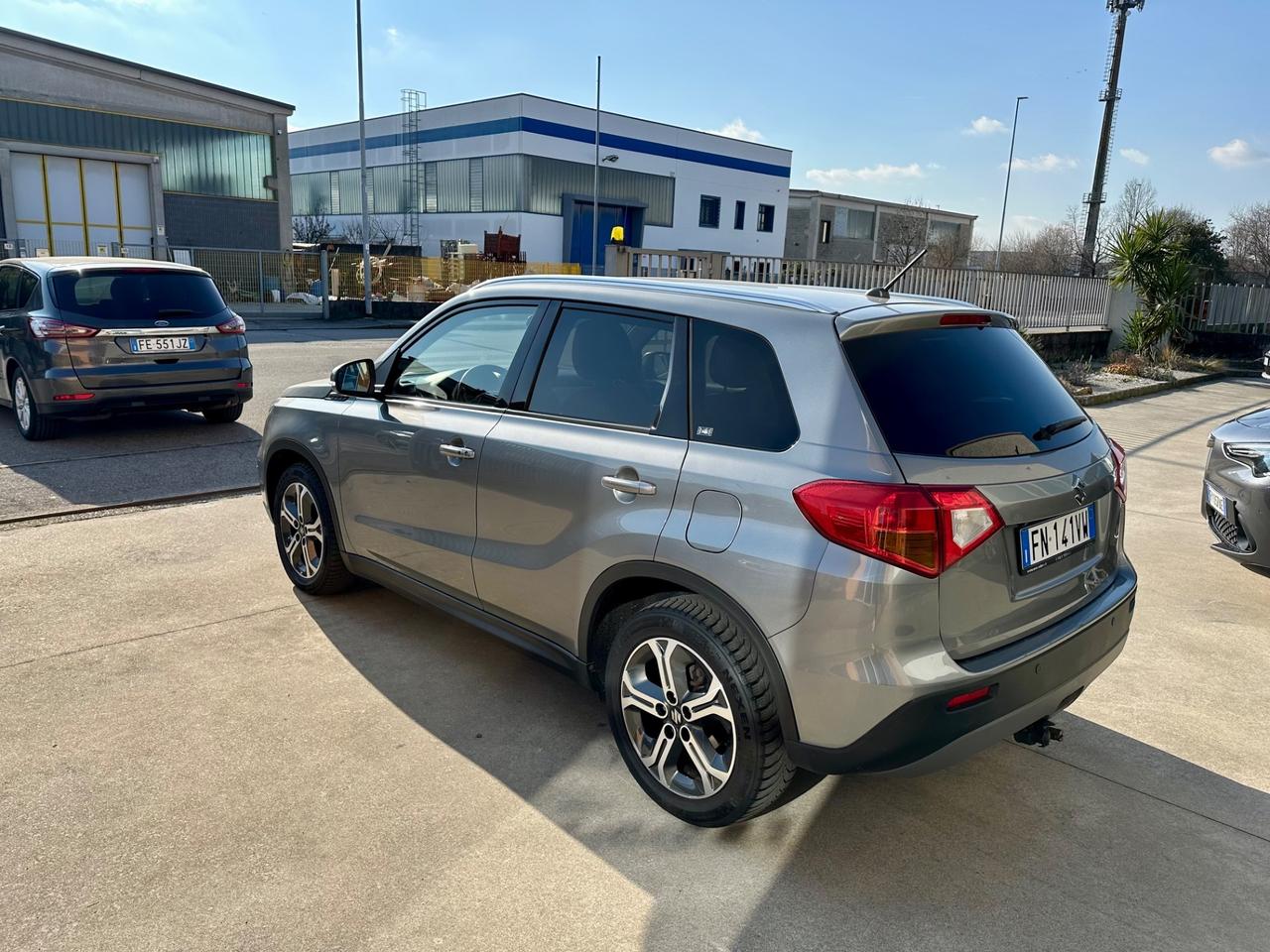 Suzuki Vitara 1.6 GPL VVT A/T V-Top