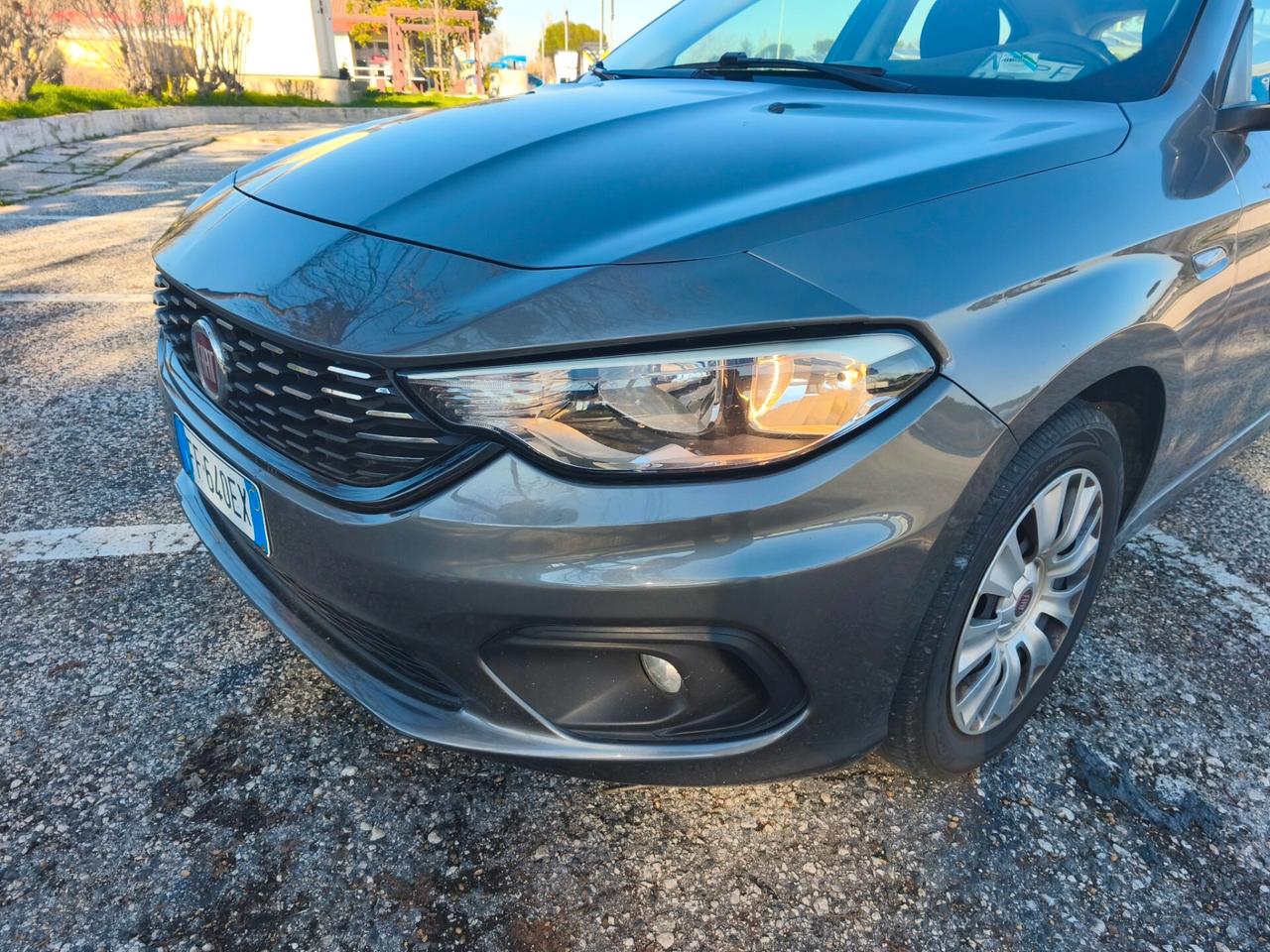 Fiat Tipo 1.4 T-Jet 120 CV GPL 5p GANCIO TRAINO
