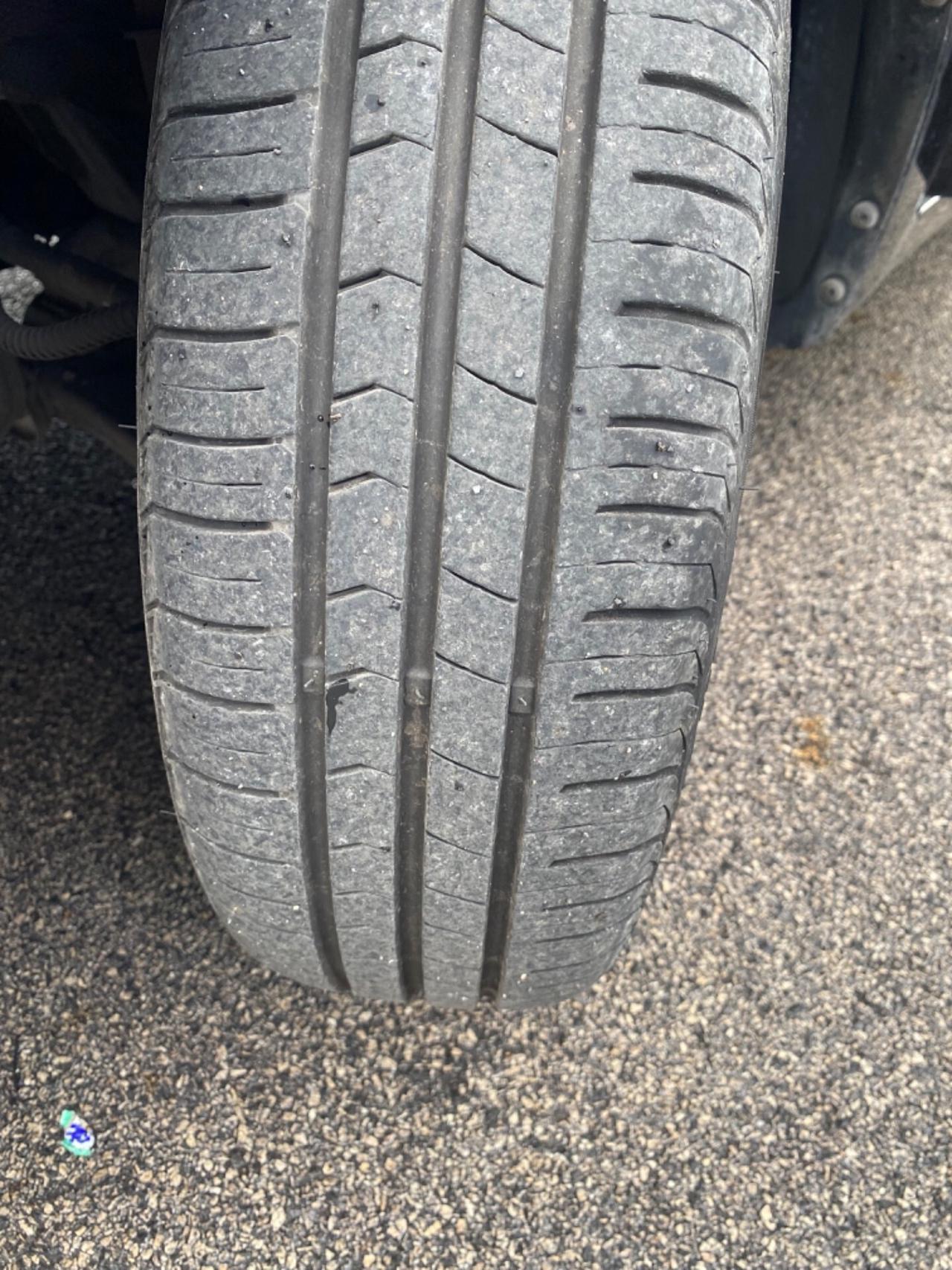 Hyundai i10 1.1 2011 Limited Edition TAGLIANDATA