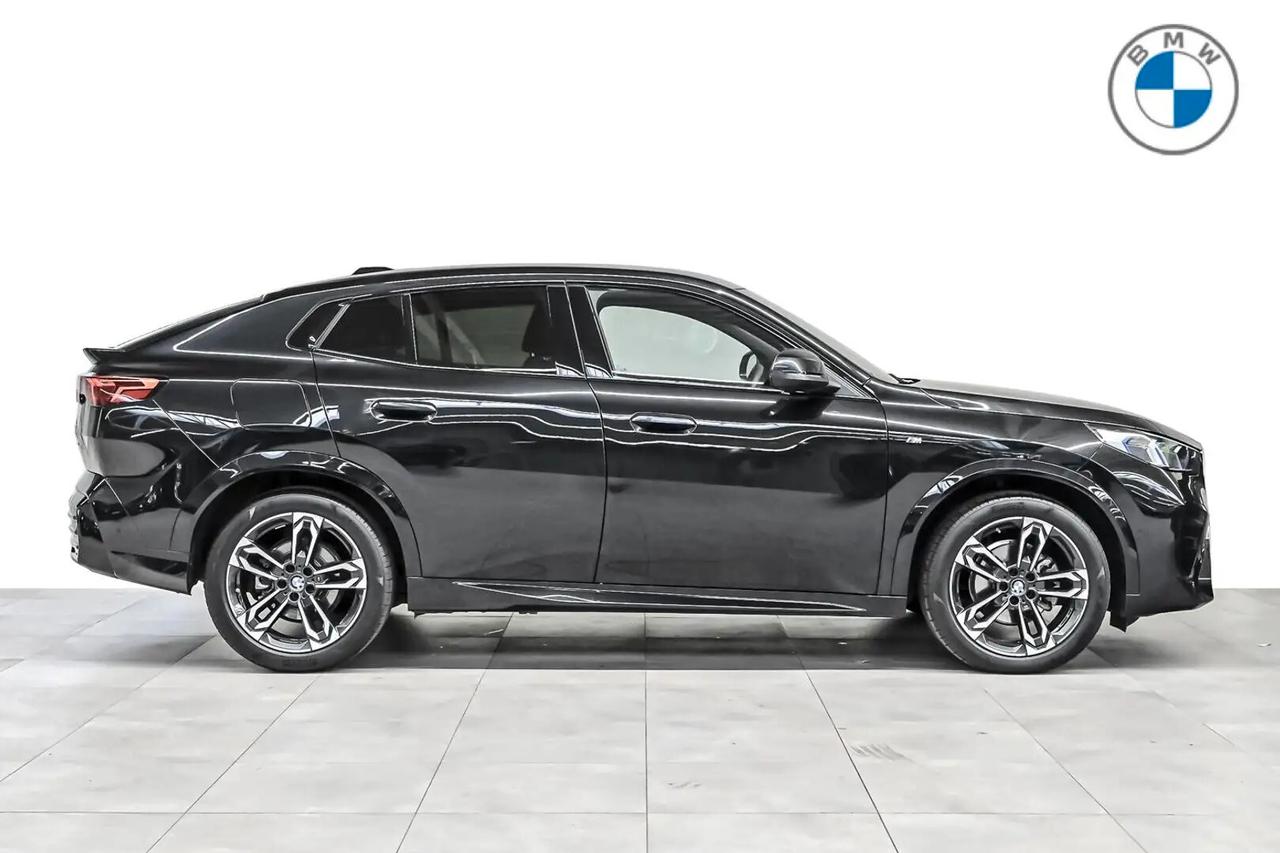 BMW X2 NEW 18D 150CV STEPTRONIC 48V S-DRIVE MSPORT ( FARI LED ADATTIVI - TETTO PANORAMICO APR. - CURVED DISPLAY - PELLE - CRUISE - NAVI - MIRROR - PARK ASSISTANT - TELECAMERA POST. - CERCHI 19 )