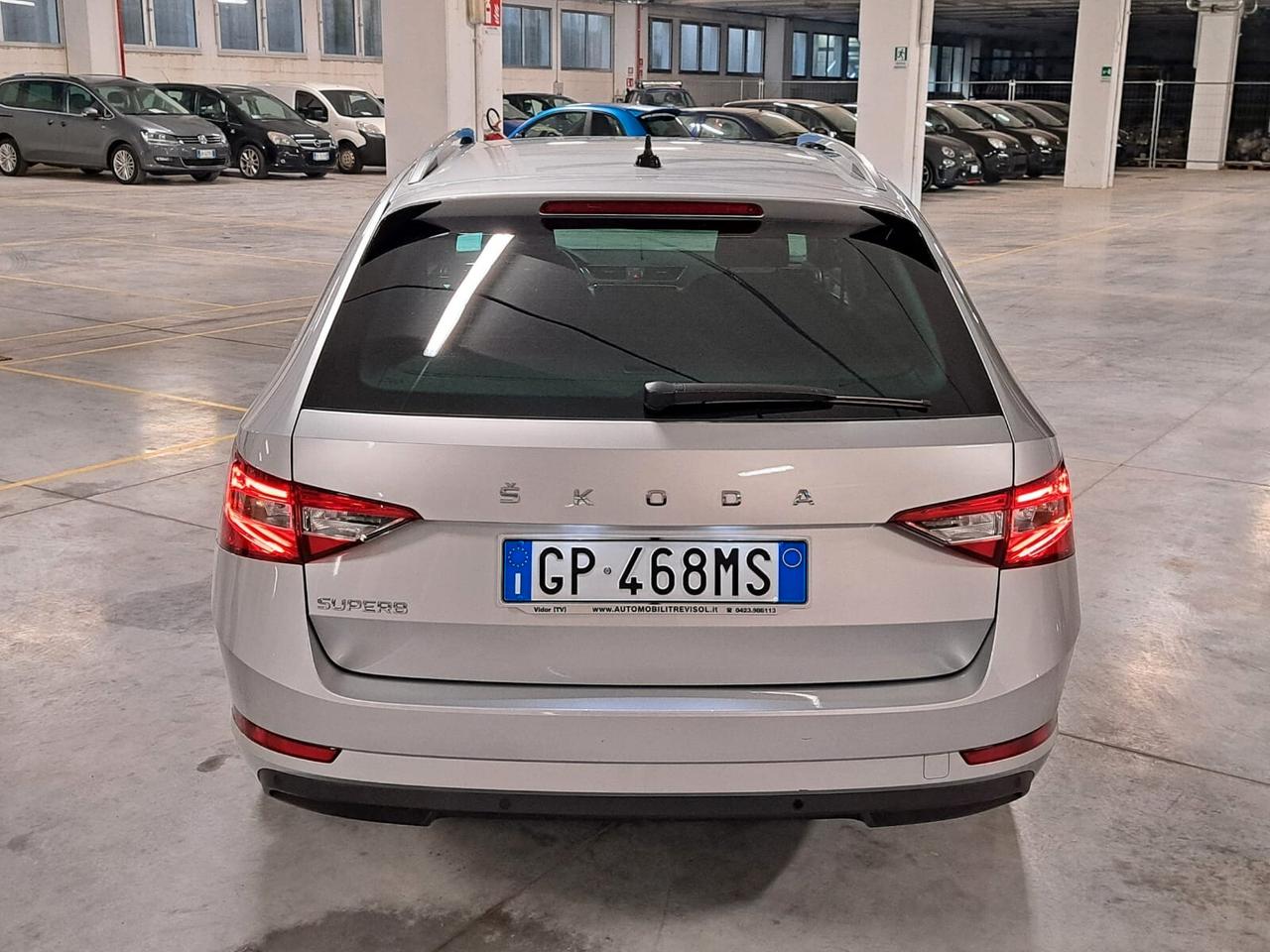Skoda Superb 2.0 TDI EVO SCR 200CV Executive Wagon DSG Km.0