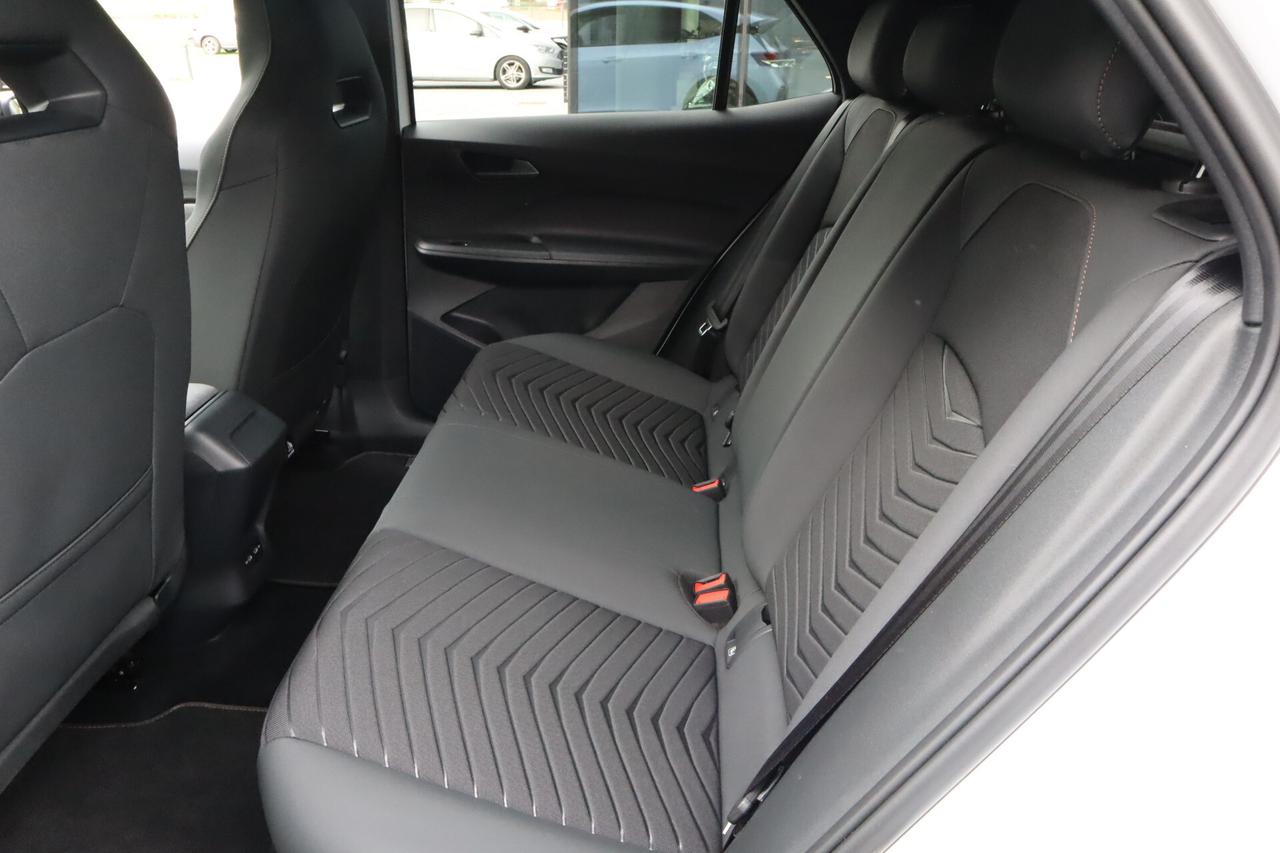 BORN 204CV LED KEYLESS SOLO 37.000 KM! GUIDABILE DA NEOPATENTATI!