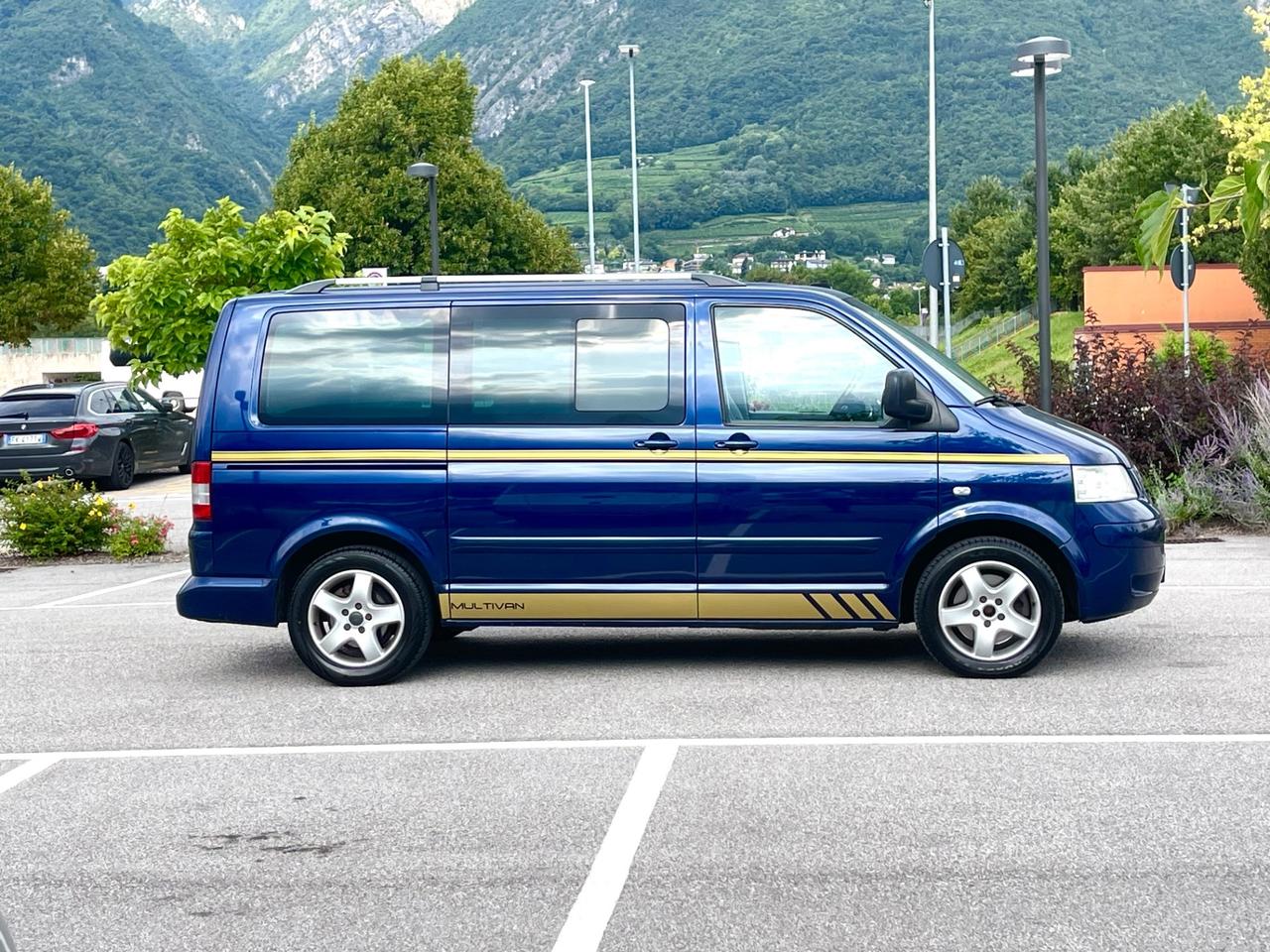 Multivan 2.5 TDI/130CV Highline LUXURY