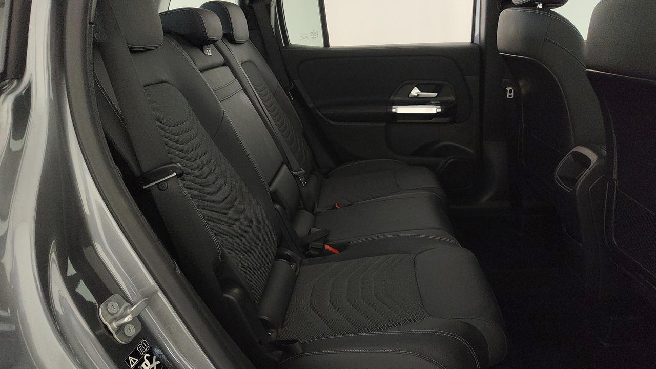 Mercedes-Benz GLB 180 d Progressive Advanced auto