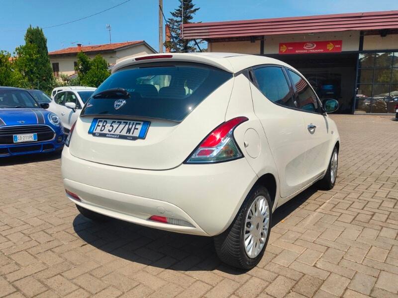 LANCIA Ypsilon 3ª serie Ypsilon 1.2 69 CV 5 po...