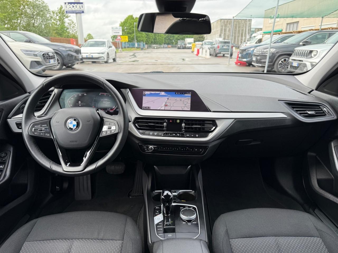 Bmw 116 5p. Business Advantage