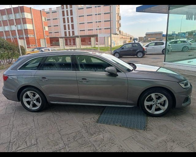 AUDI A4 Avant 35 TDI/163 CV S tronic