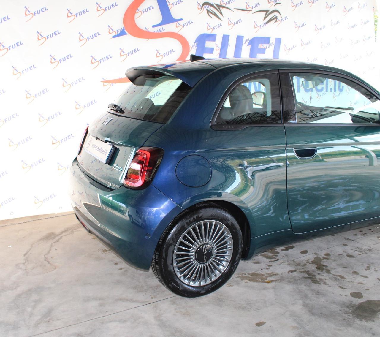 Fiat 500 La Prima Berlina 42 kWh