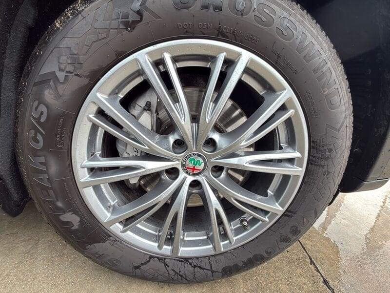 Alfa Romeo Stelvio 2020 2.2 t Business Q4 190cv auto