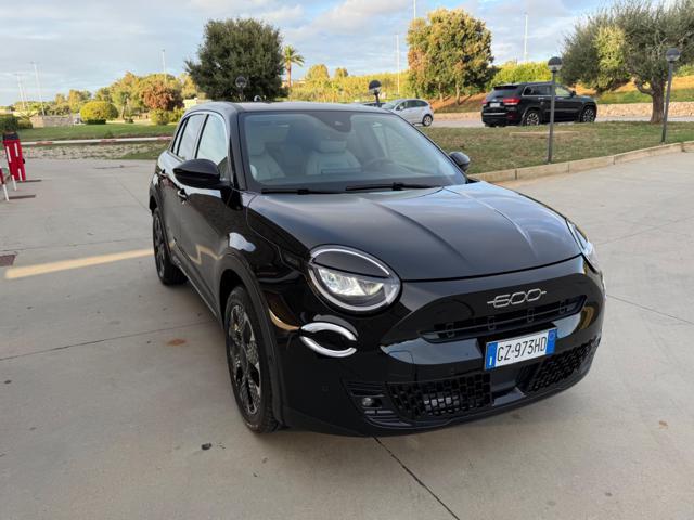 FIAT 600 HYBRID 110CV DCT MHEV LA PRIMA II+PELLE+18+RCAMERA