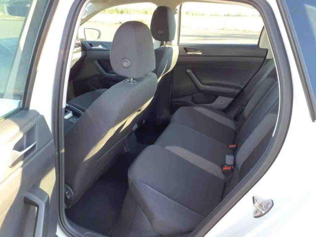 VOLKSWAGEN Polo 1.0 TGI Life Fari LED, Navi, Sedili risc., Km cert