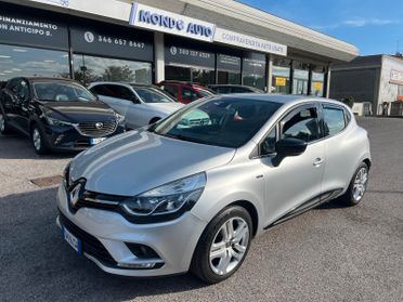 Renault Clio dCi 8V 75 CV 5 porte Moschino Intens