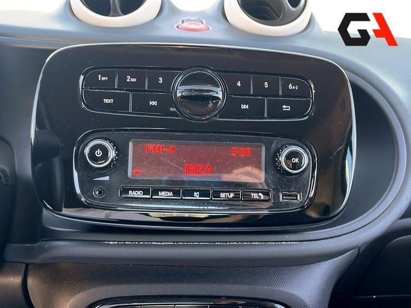smart fortwo fortwo 70 1.0 twinamic Youngster