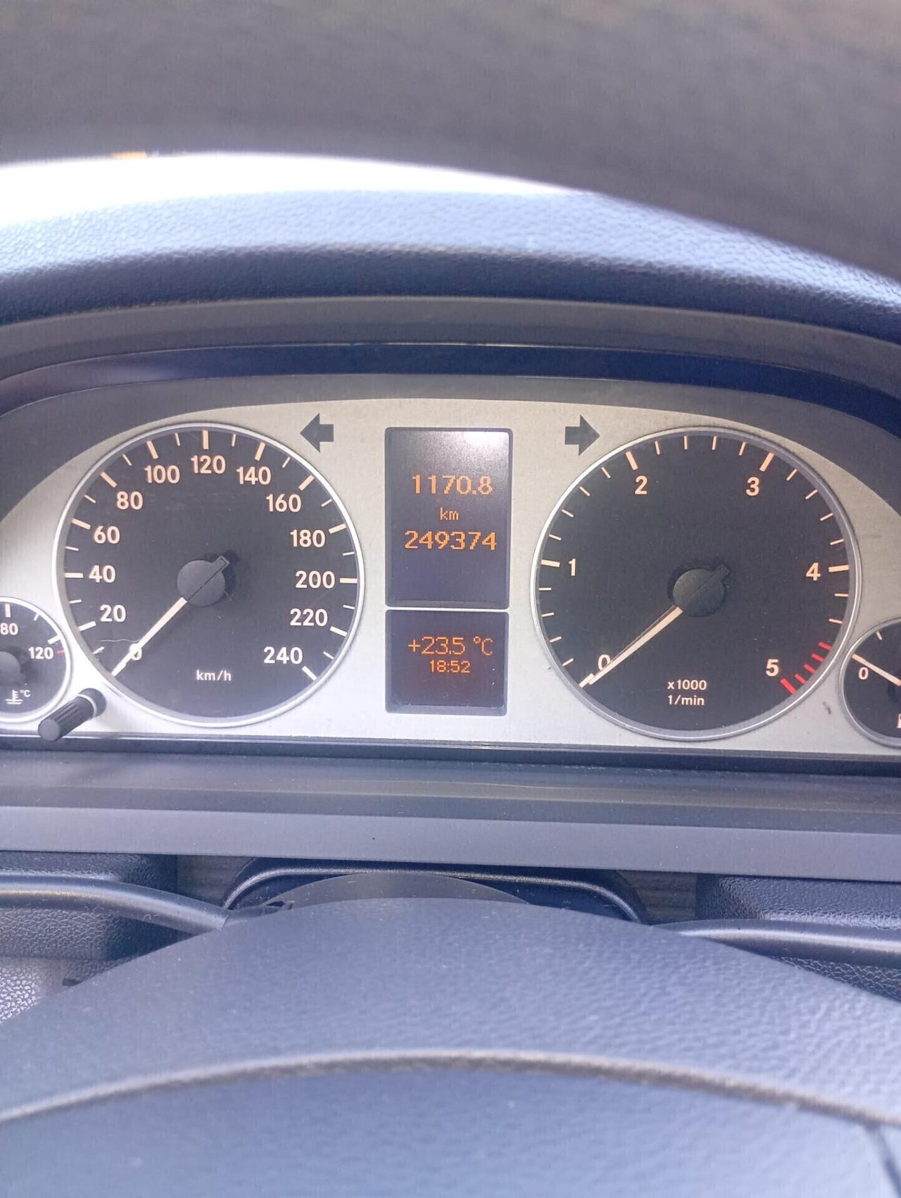Mercedes-benz B 180 - APERTI AD AGOSTO