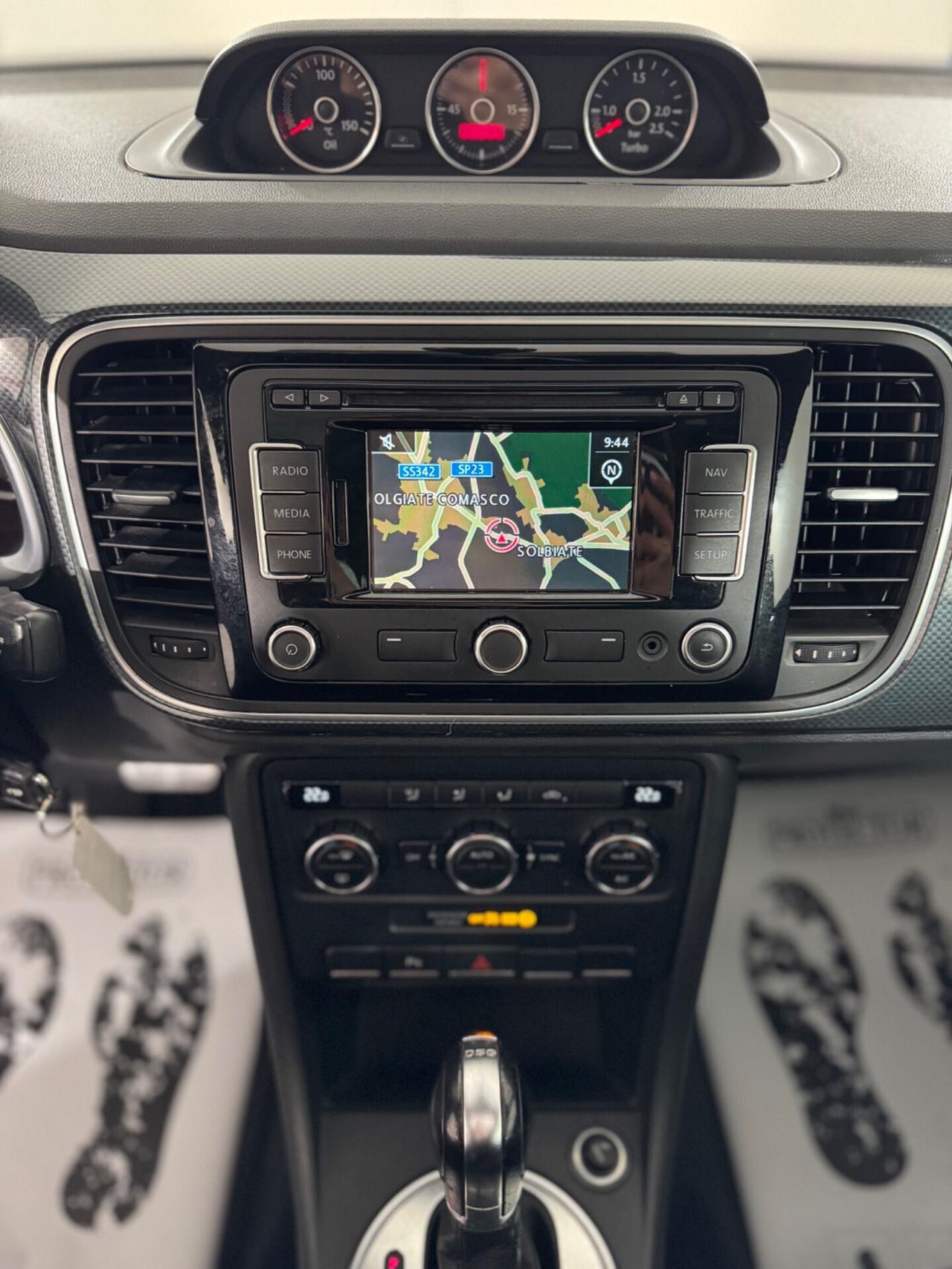 Volkswagen Maggiolino 2.0 TDI DSG Sport