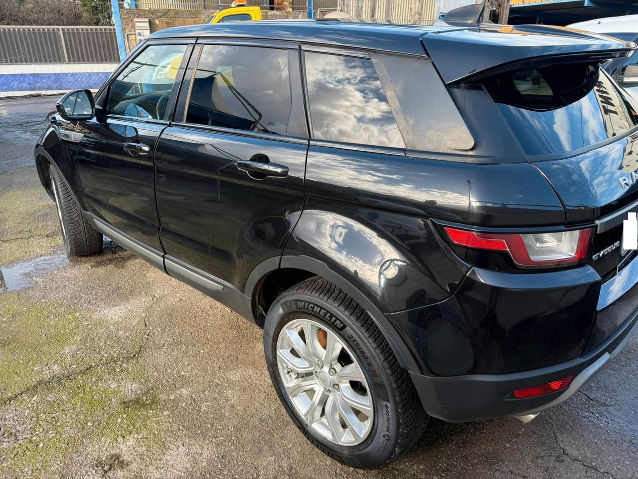 Land Rover Range Evoque 2.0 TD4 150 CV 5p. SE