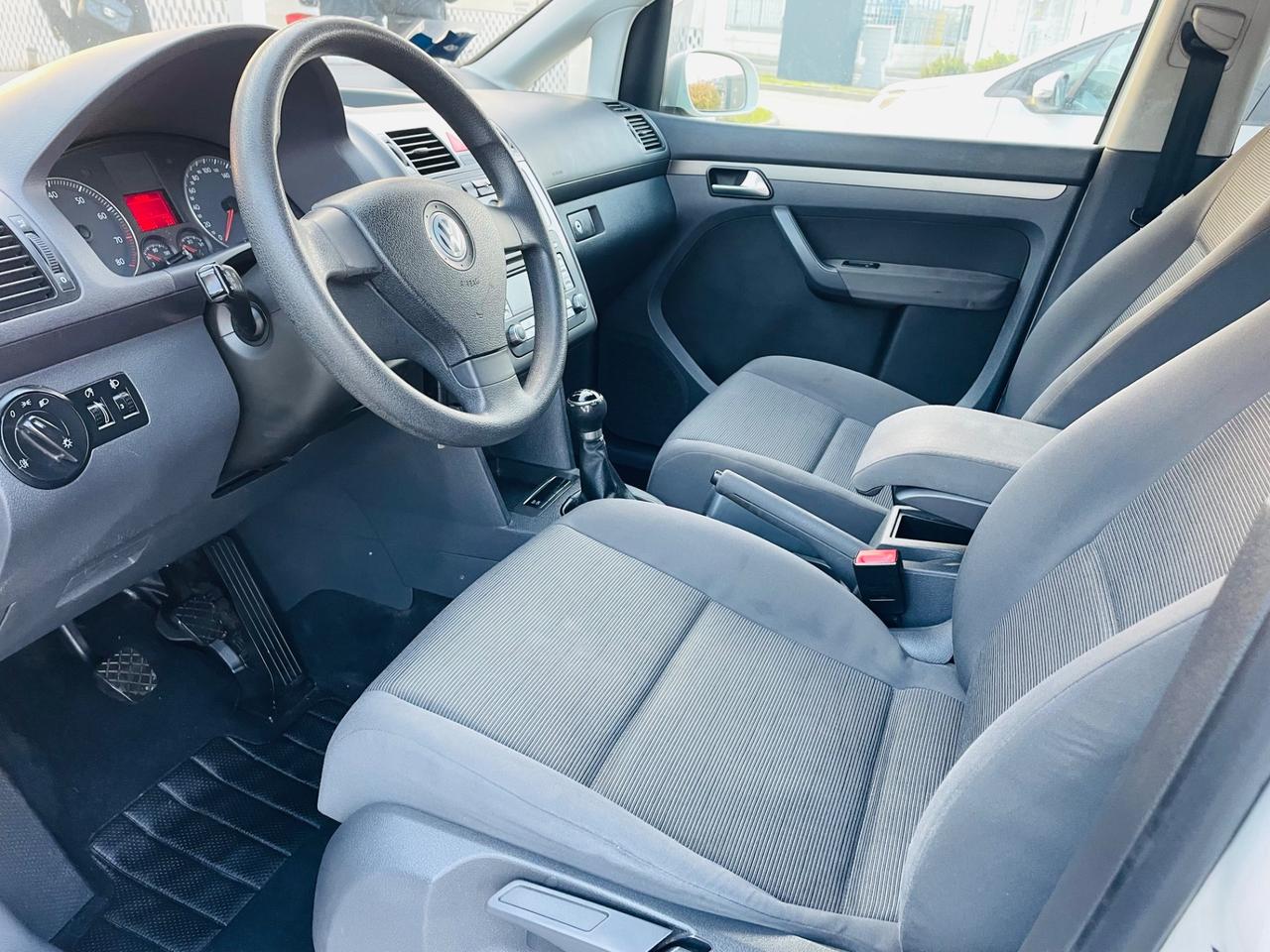 Volkswagen Touran 2.0 Trendline Ecofuel