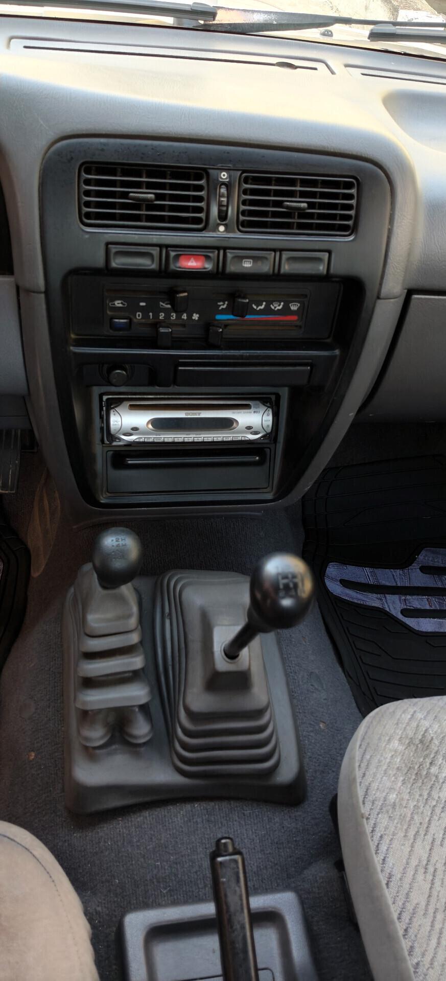 Nissan Navara 2.5 TD Pick Up