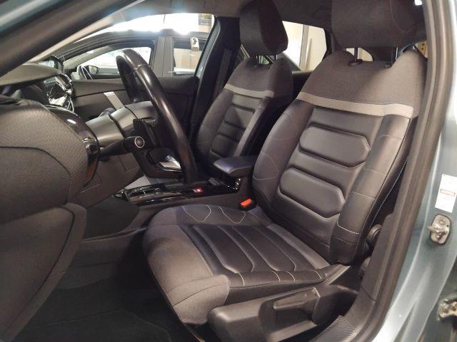 CITROEN C4 PureTech 130 S&S EAT8 Shine