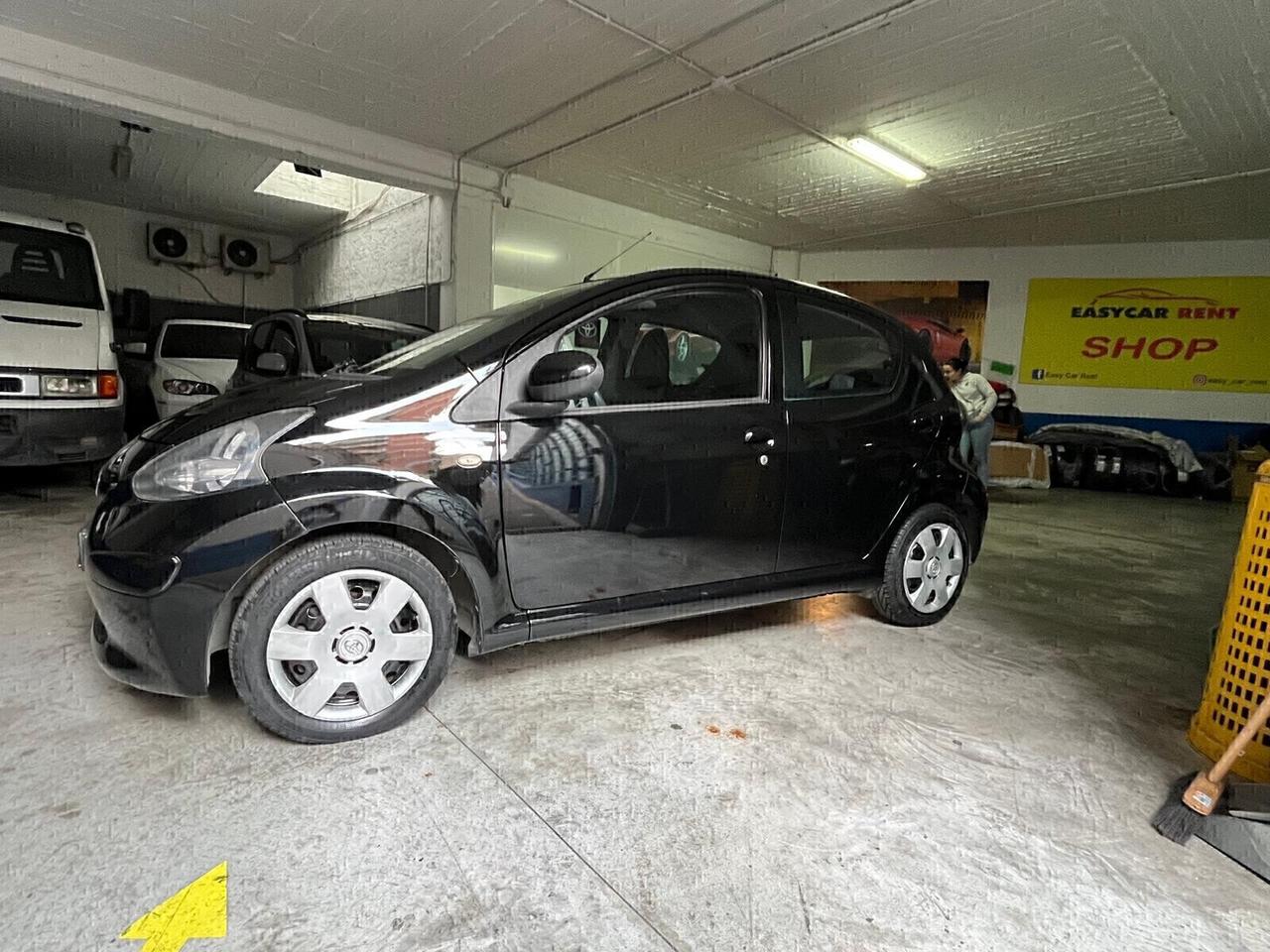Toyota Aygo 1.0 12V VVT-i 5 porte Griffe automatica