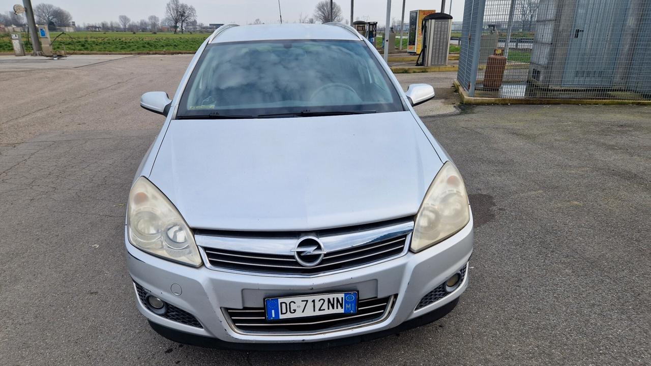 Opel Astra 1.6 16V VVT Station Wagon Cosmo