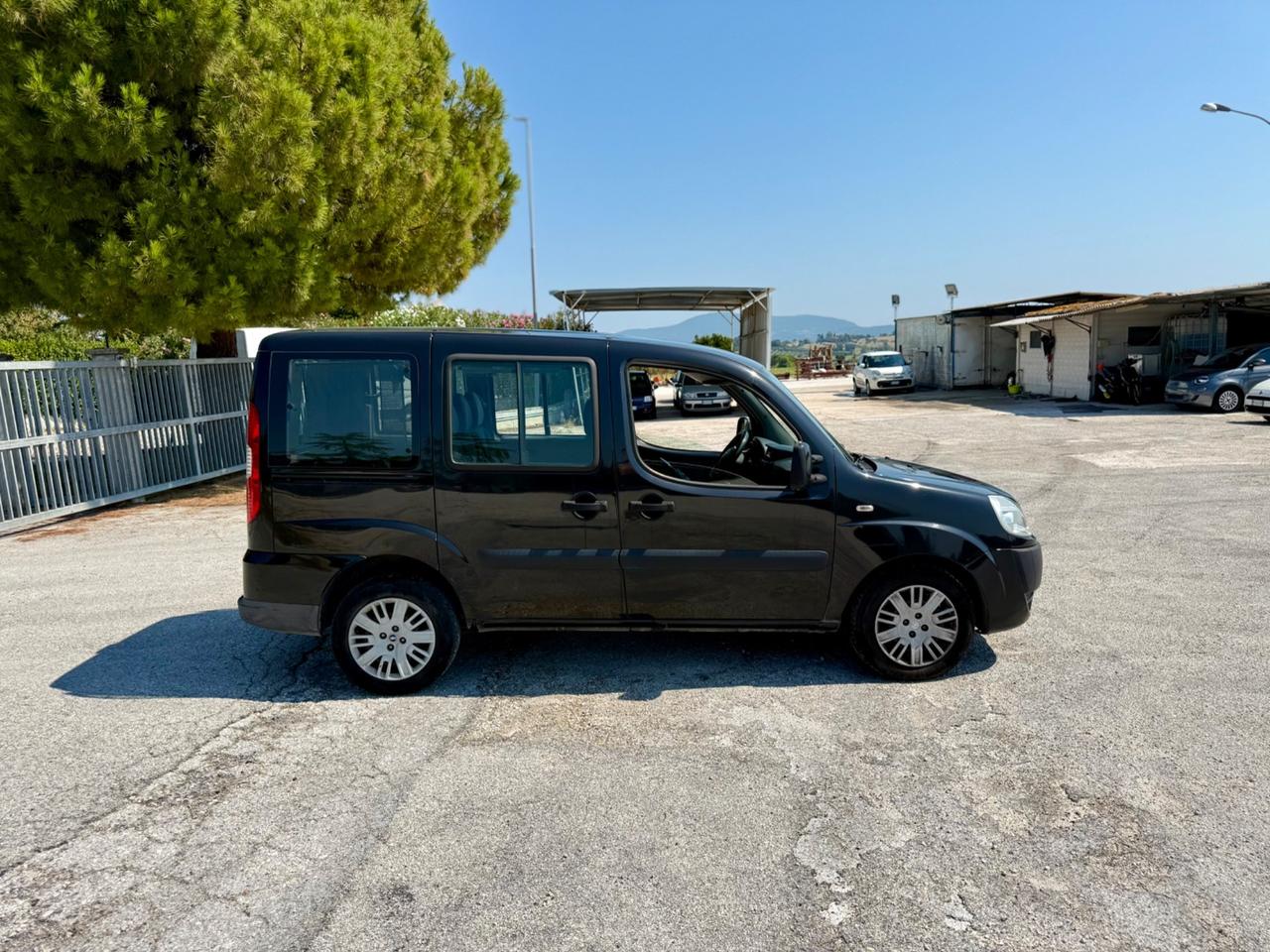 Fiat Doblò 5posti 1.9 MJT 120 CV neopatentati ok
