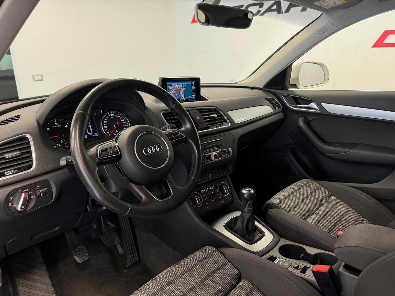 Audi Q3 2.0 TDI 150 CV quattro S Line Sport NAVI XENON