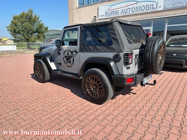 JEEP Wrangler 2.8 CRD DPF 3p Sahara Auto