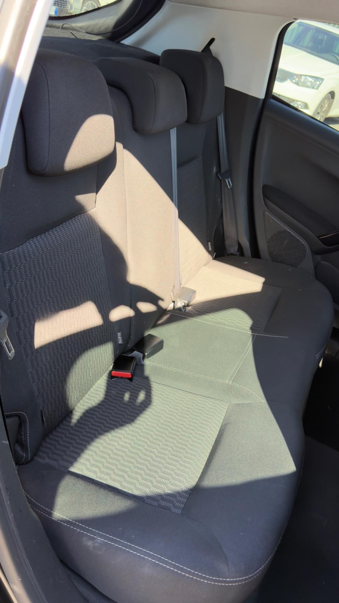 Peugeot 208 PureTech 82 5p. GPL Allure