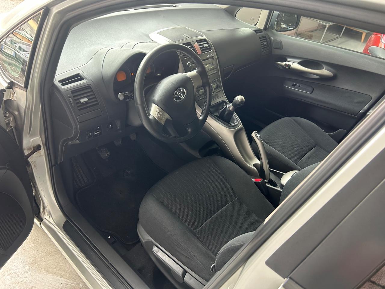 Toyota Auris 1.4 D-4D 5 porte Sol