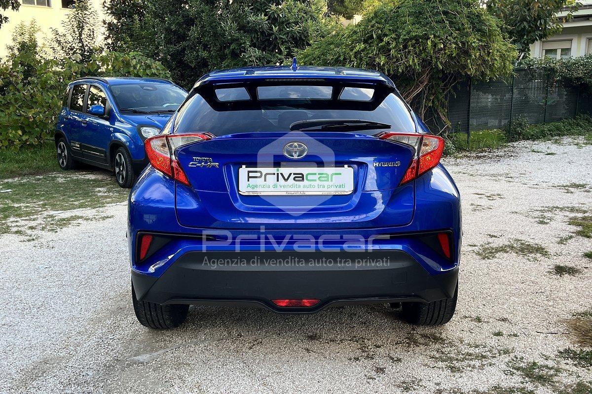 TOYOTA C-HR 1.8 Hybrid E-CVT Trend