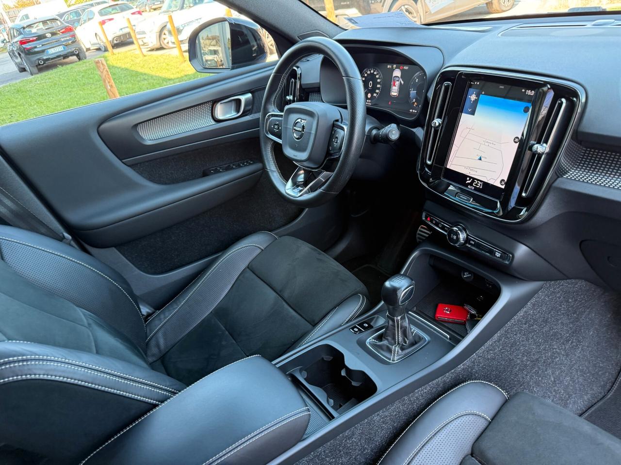Volvo XC40 D3 R-design