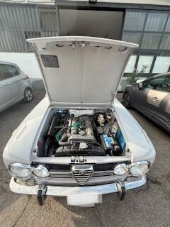 Alfa Romeo Giulietta 1.6 L